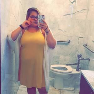 Meet your Posher, Nina